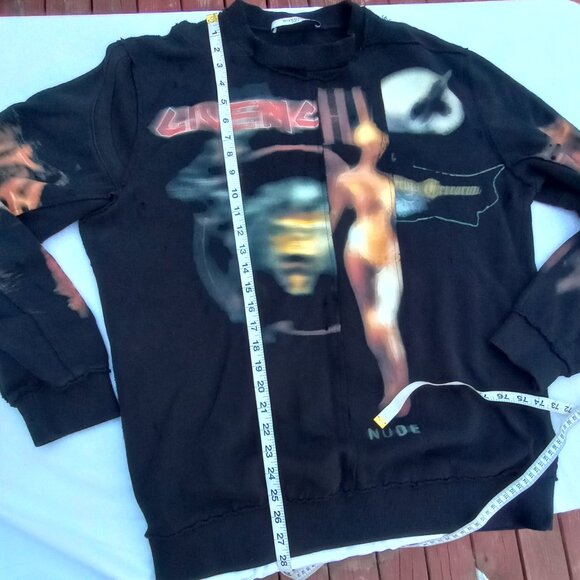Givenchy Black Heavy Metal Print Distressed Sweatshirt size large - Picture 11 of 16